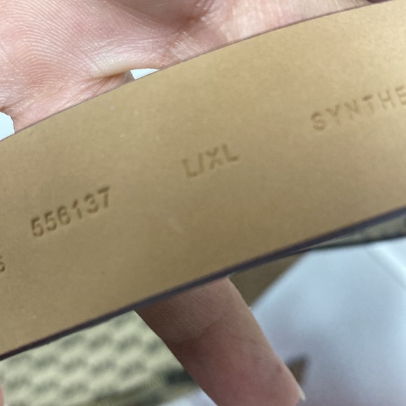 Michael Kors belt bag - Picture 7 of 7